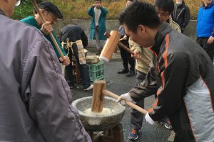 餅つき